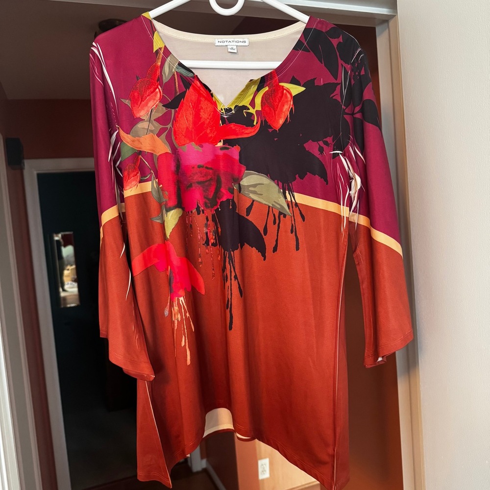 Notations Womens Medium Floral Colorblock Sharkbite Tunic Top 3/4 Bell Sleeve